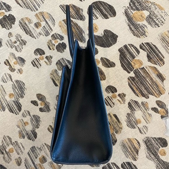 Kate Spade - Picture 3 of 3